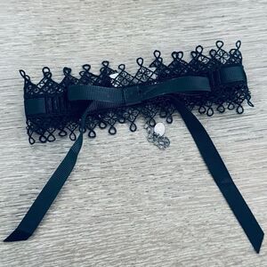 Black Lace Ribbon Bow Claire’s Halloween Goth Choker Necklace